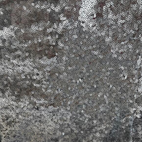 Decree Sequin Mini Skirt Sz M Silver Y2K Clubwear Festival Glam Party Bling - Picture 2 of 12